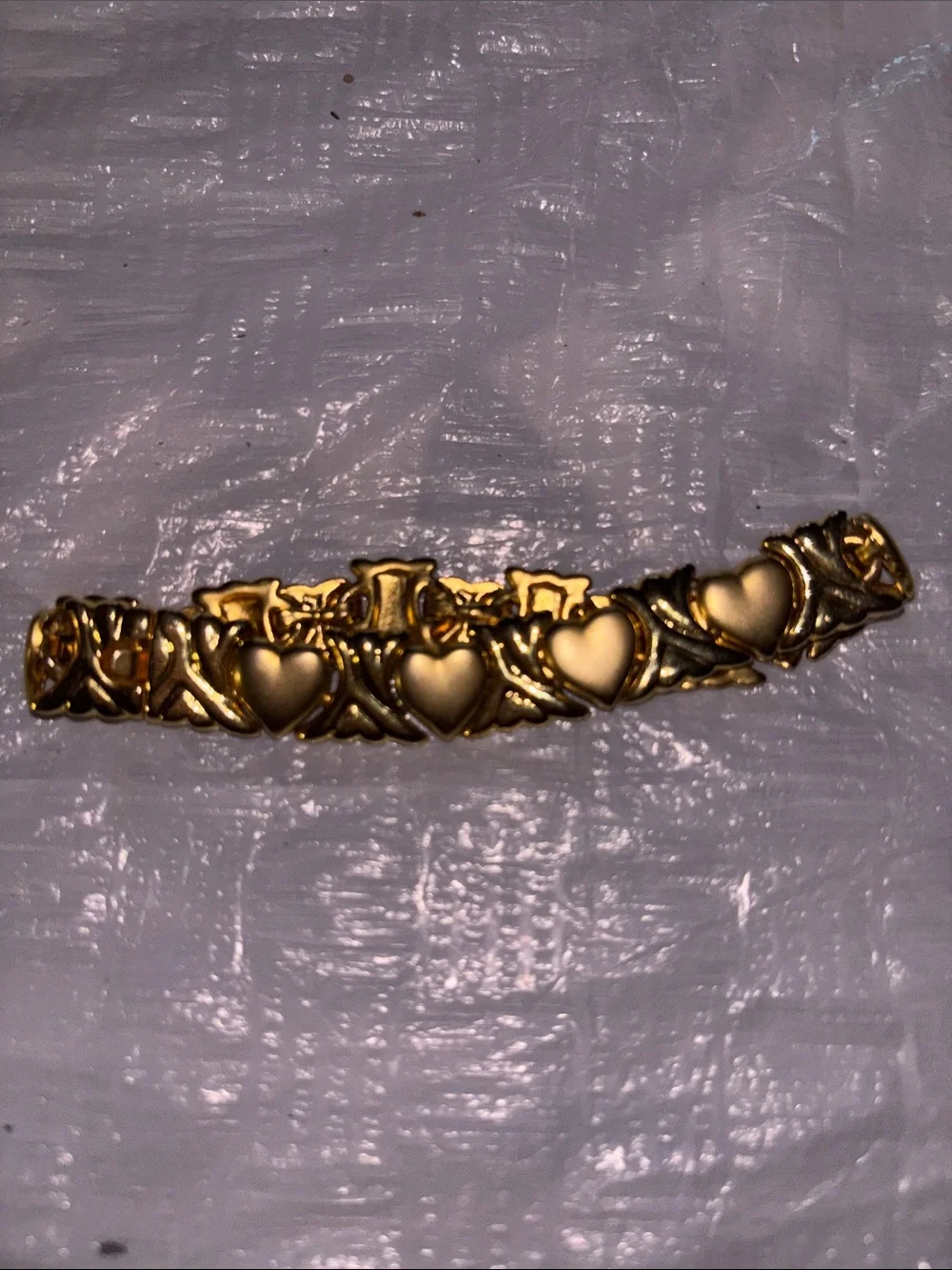 Kids Gold Heart Link Bracelet - Charming Heart Design